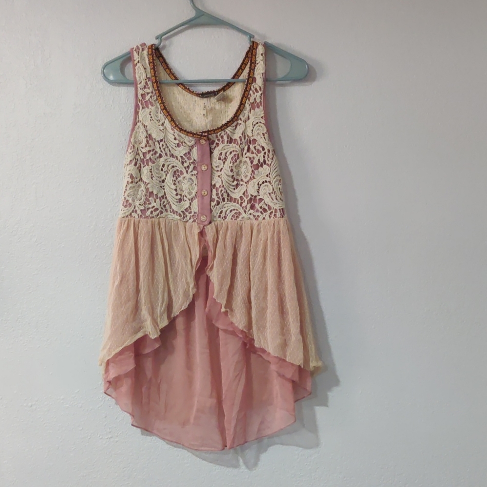 Gimmicks by BKE___ Blouse